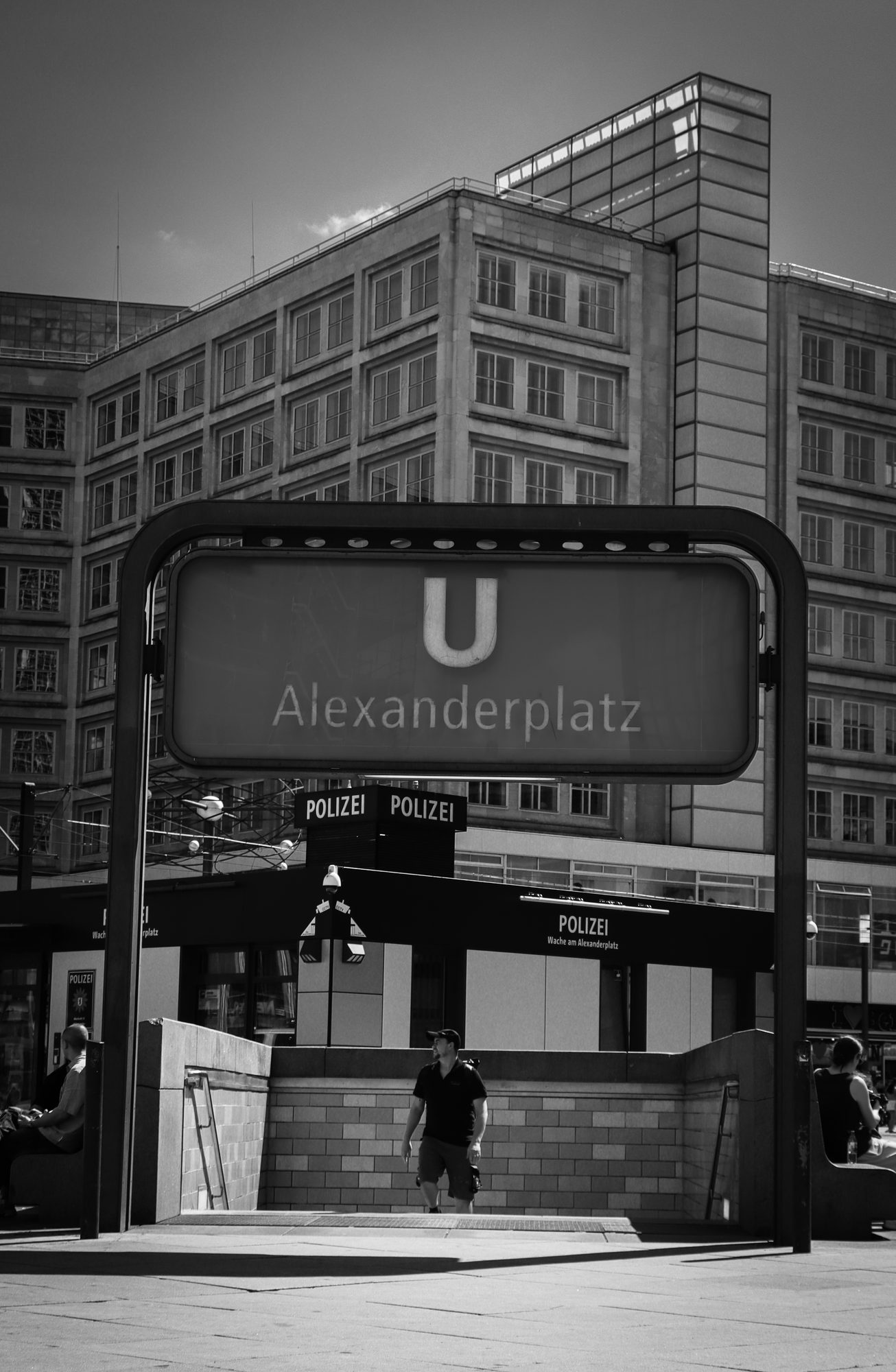 Berlin street photograph 10