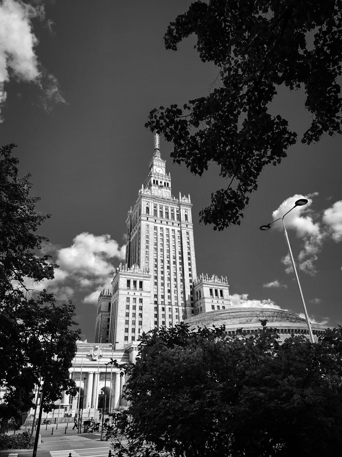 Warsaw — The Weight of Buildings, photograph 5